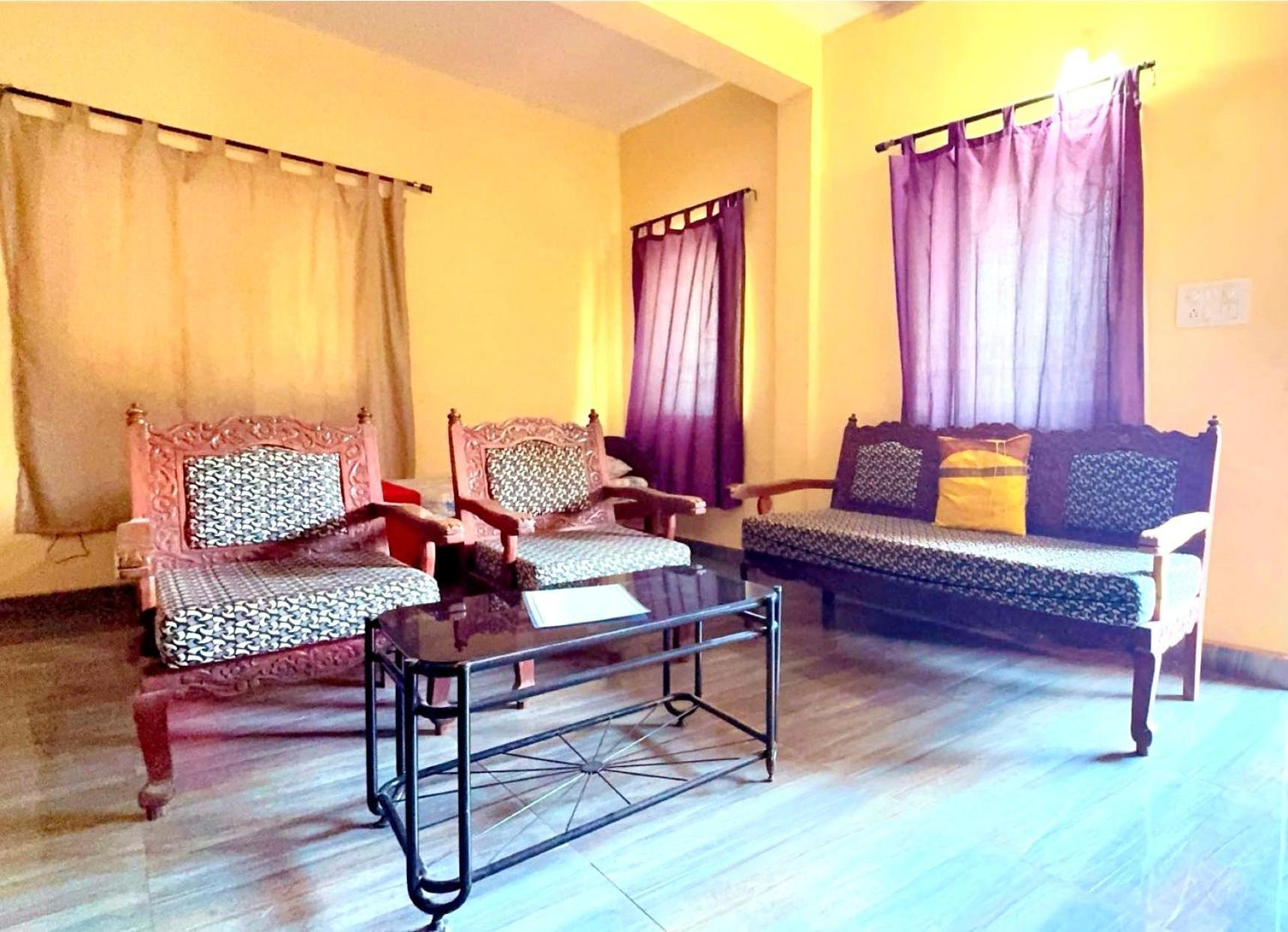 Deepti Guest House Кандолим Экстерьер фото