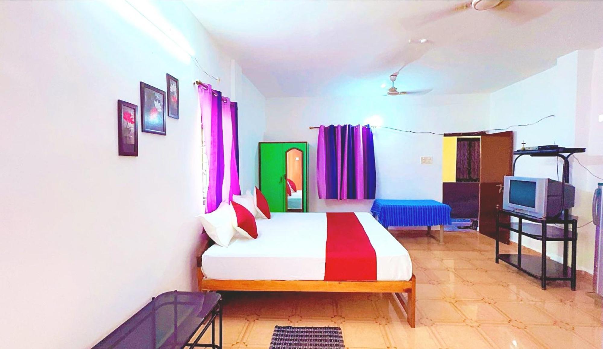 Deepti Guest House Кандолим Экстерьер фото